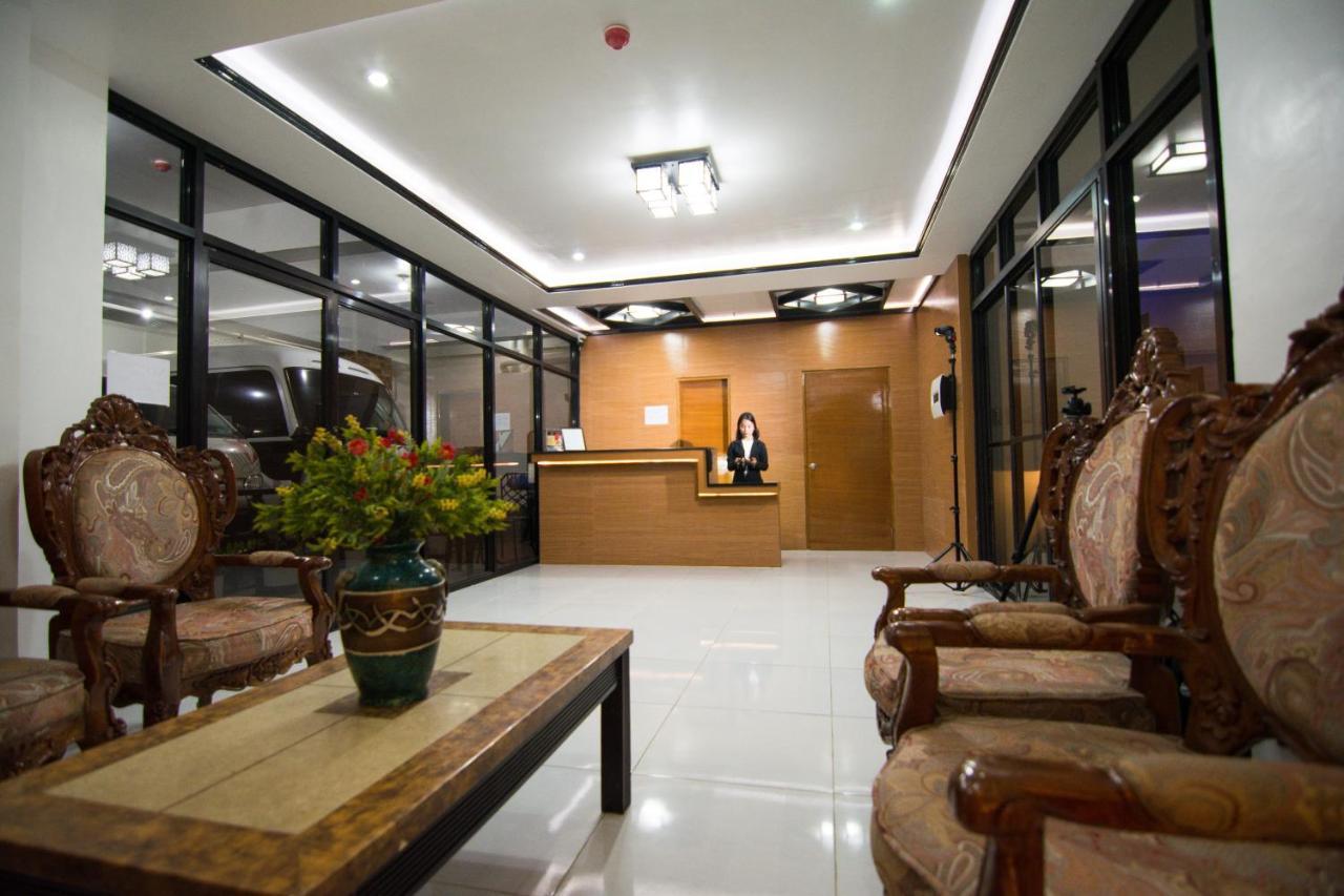 Diamond Hotel And Resto Catarman  Exterior foto